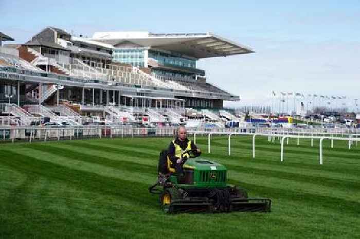 Grand National Festival LIVE racing results from Aintree as Day 1 gets under way