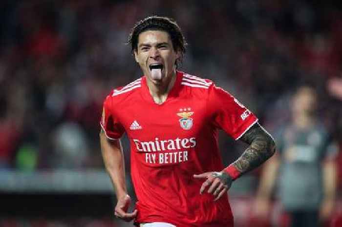 Benfica manager makes huge £114m Darwin Nunez transfer claim amid Arsenal and Man Utd interest