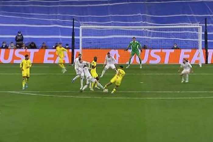 Fans spot Chelsea's second goal should never have stood after blunder from officials