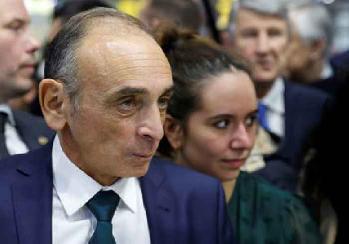 French Jewish groups claim Eric Zemmour inappropriately sent campaign texts targeting Jewish voters