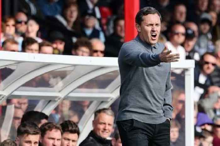 'Gutted' - Paul Hurst makes Grimsby Town play-off admission after top-seven boost