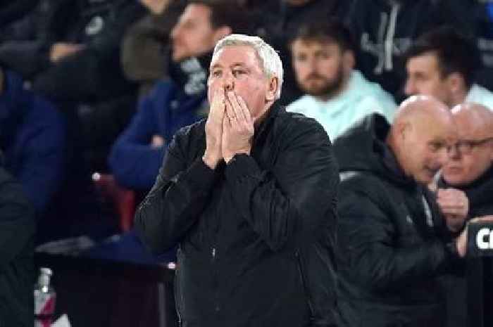 Steve Bruce irate at 'ridiculous' referee decisions that went against West Brom