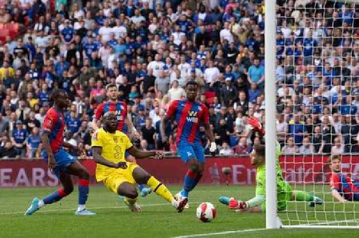 Romelu Lukaku told he has 'six weeks to save Chelsea career' after horror miss vs Crystal Palace