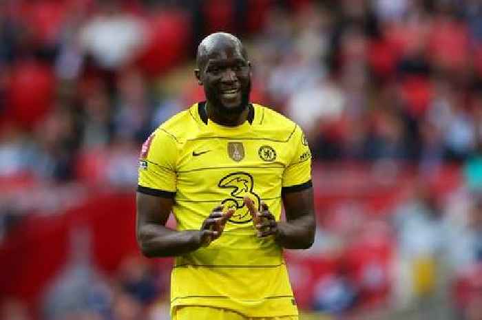 Radja Nainggolan makes brave Romelu Lukaku prediction amid Chelsea exit rumours