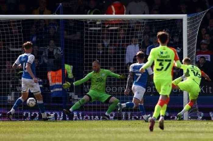 'Unreal' - Nottingham Forest fans rave about Sam Surridge after goal vs Peterborough United