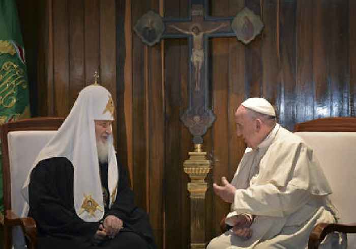 Vatican suspends Jerusalem meeting between pope, Russian patriarch