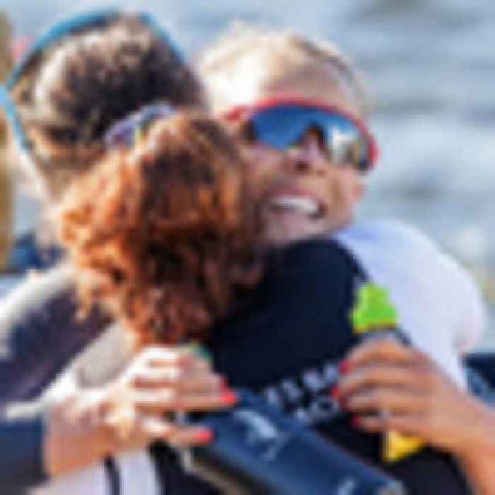 Lisa Carrington beats rival Aimee Fisher to level up their gripping kayak duel