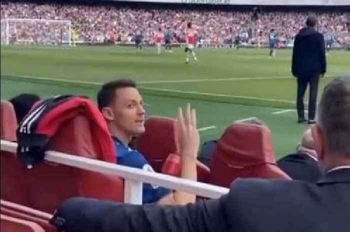 Nemanja Matic taunts Arsenal fans from dugout in full Jose Mourinho style