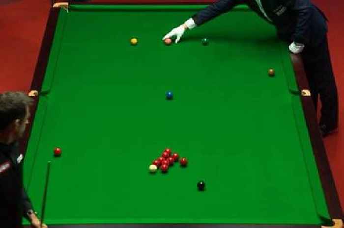 Snooker fans spot refereeing error during Ronnie O'Sullivan's World Championship match