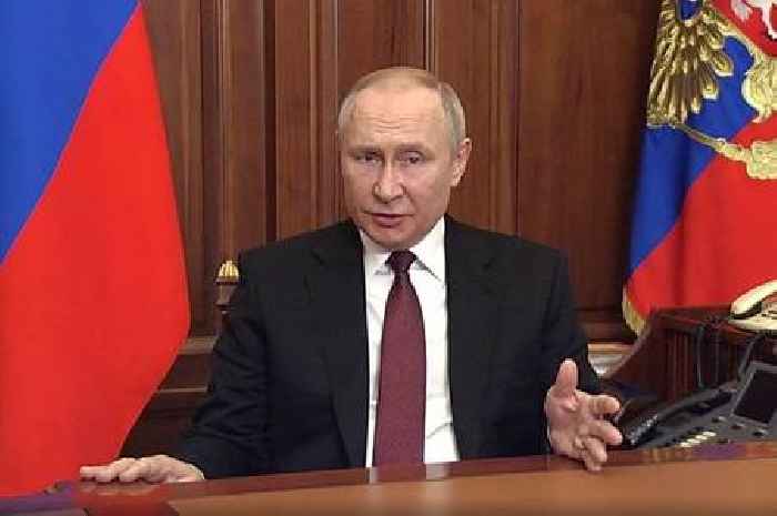 Vladimir Putin faces dissent as Russian troops challenge illegal war order in court