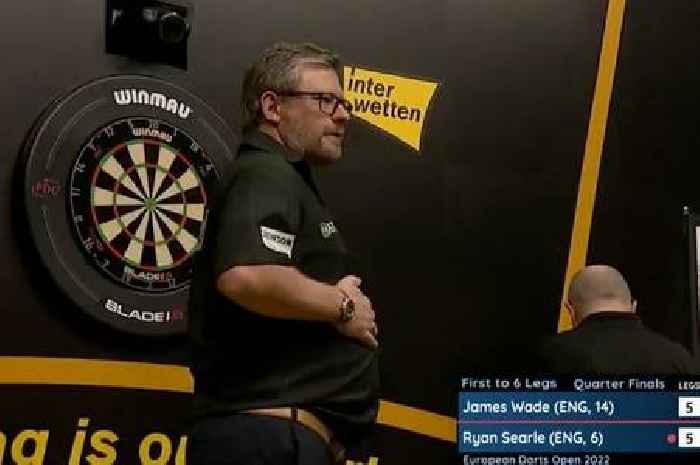Darts fans rally around 'one of the best' James Wade after tournament withdrawal