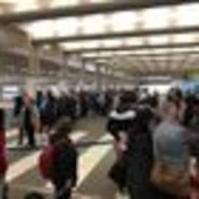 'A shambles': Passengers angry at more queue chaos at Manchester and Birmingham airports