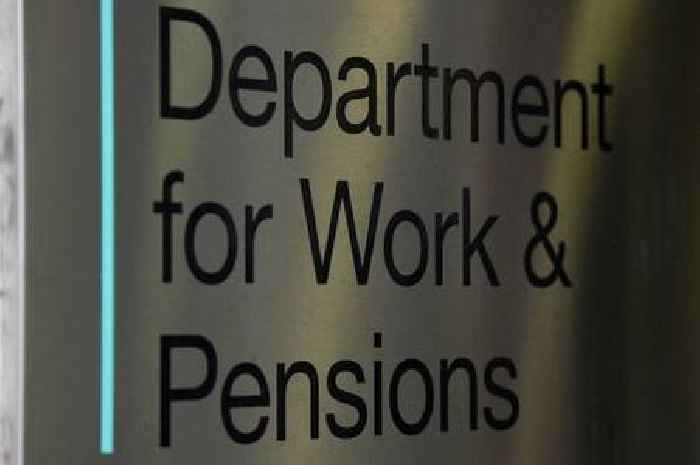 Millions will have benefits stopped if they miss Universal Credit deadline