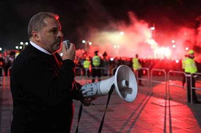 Ange Postecoglou pictured addressing Celtic fans at pyro party as boss has his Kieran Tierney moment