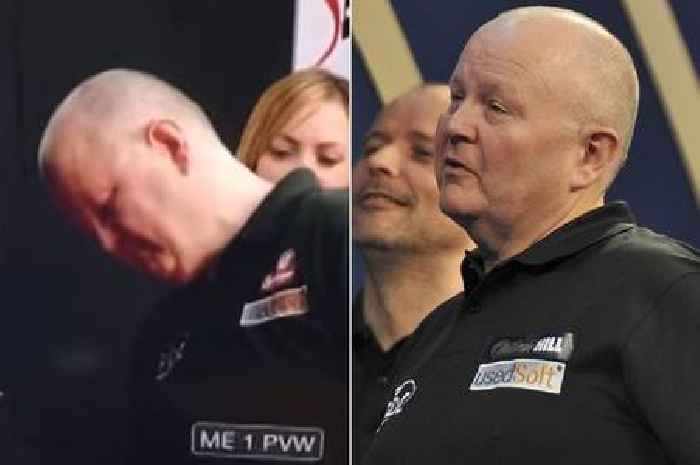 Darts referee George Noble 'falls asleep' while on stage at Czech Open