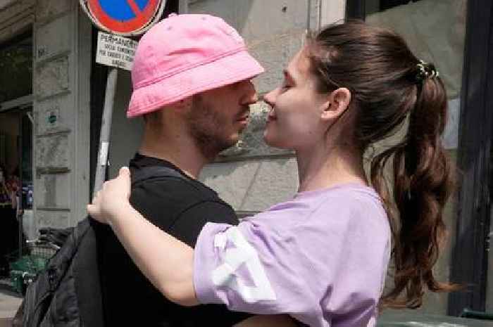 Eurovision Song Contest winner kisses girlfriend before leaving for Ukraine to fight Russian Army