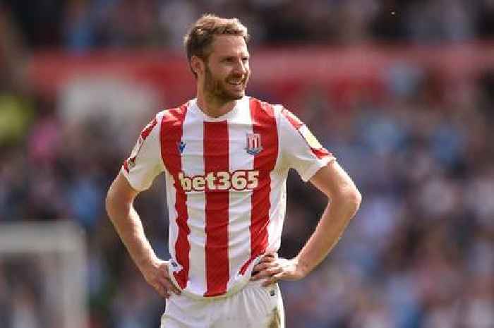 Stoke City sent 'superb' message after double signing confirmed