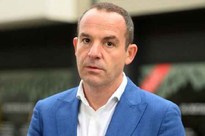Martin Lewis apologies to Ofgem for swearing rant about energy prices