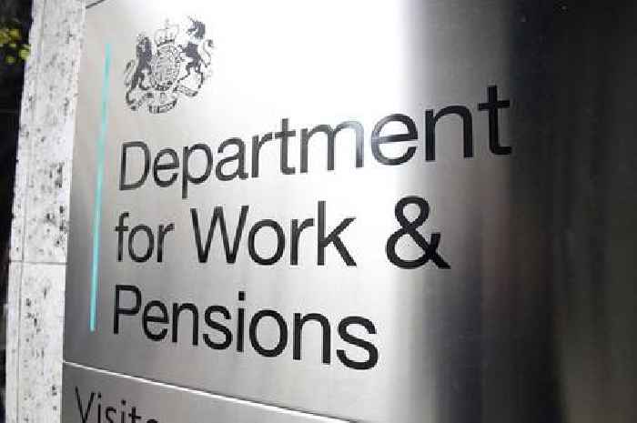 Benefits changes with DWP moving claimants onto Universal Credit