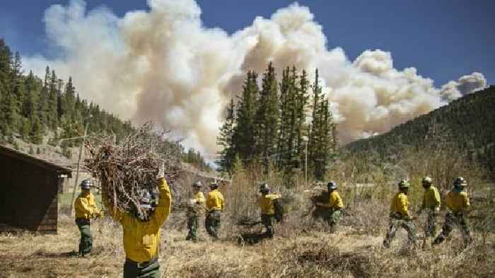 New Mexico Fires Prompt Forest Closures; Governor Seeks Aid