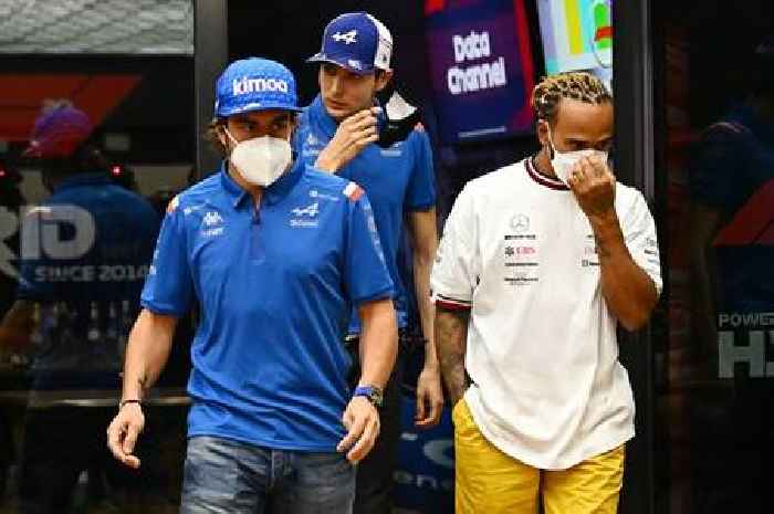 Fernando Alonso fires midfield dig at Lewis Hamilton and issues George Russell prediction