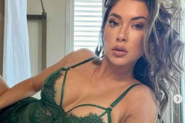 UFC's richest ring girl with OnlyFans sends fans into meltdown wearing lacy corset