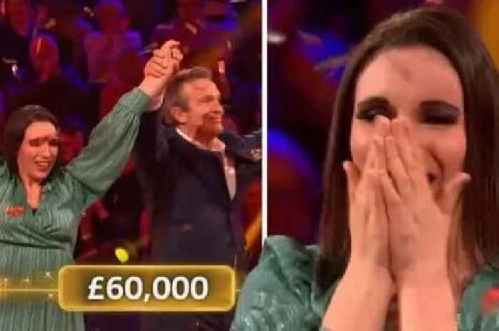 ITV Beat the Chasers contestant given standing ovation as Bradley Walsh supports her