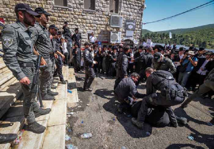 Lag Ba'omer: Riots break out at Meron, site closed to further visitors