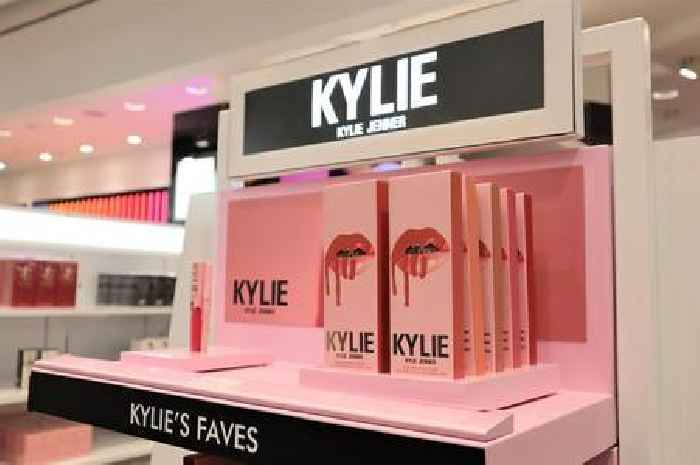 Stansted Airport announces new Kylie Jenner make-up collection to be sold in duty free