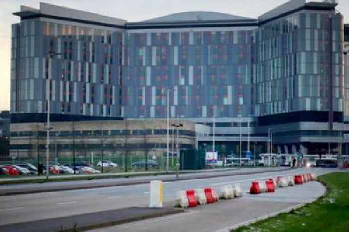 Stop putting lives of patients at risk at Scotland's flagship hospital