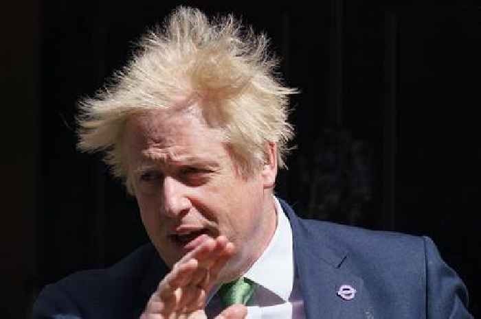 Boris Johnson overhauls No 10 as he awaits Sue Gray parties report