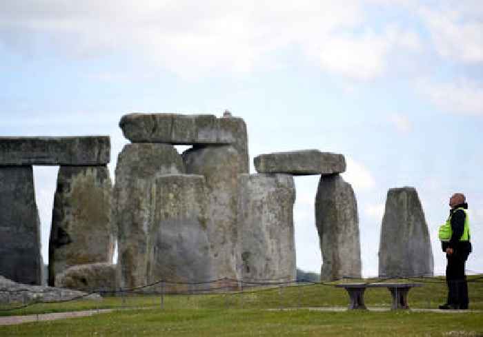 Prehistoric feces found at Stonehenge show signs of parasites - study