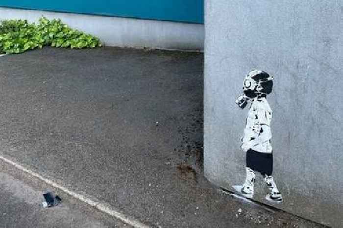 Banksy style street art appears in Longbridge after Sainsbury's evacuated