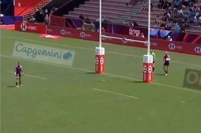 World Rugby sevens match descends into 'shameful' farce as England and Argentina just stop playing with try about to be scored