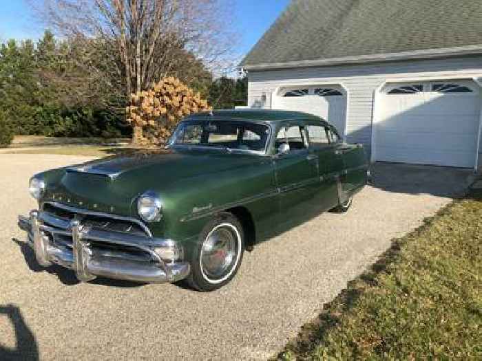 1954 Hudson Hornet With Rebuilt Twin H-Power Mill Is a Fabulous Step-Down Classic