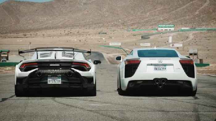 Lexus LFA Drag Races Lamborghini Huracan STO, V10 Showdown Concludes Rather Obviously