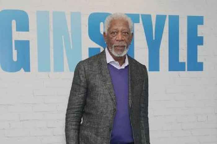 Morgan Freeman among 1,000 US citizens permanently banned from Russia