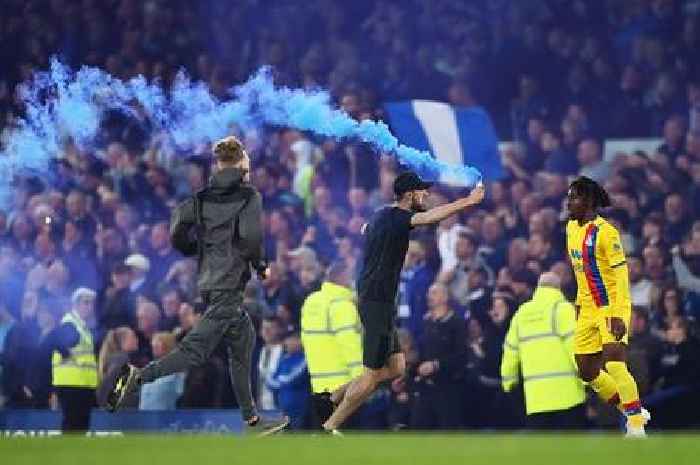Crystal Palace to speak to the FA about Everton pitch invasion