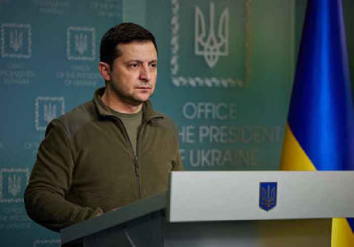 Ukraine's Zelensky says he would meet with Putin to end the war