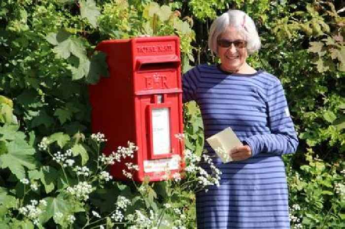 East Yorkshire woman's 700 letters to dad turned into book