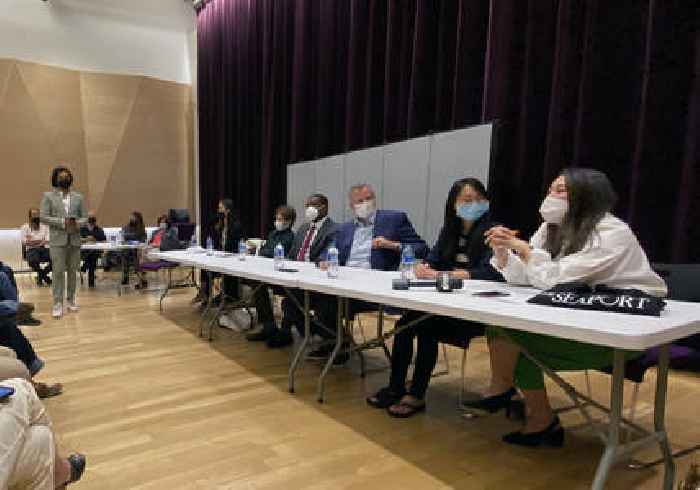 Candidates in 10th Congressional District race make their case in first forum