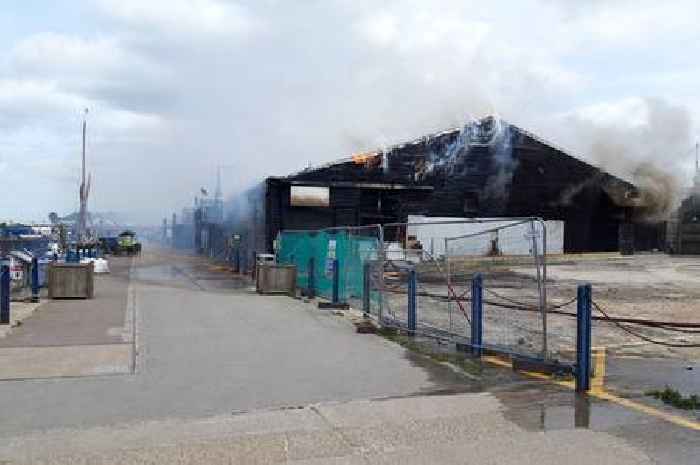 Whitstable families urged to keep windows closed due to harbour fire