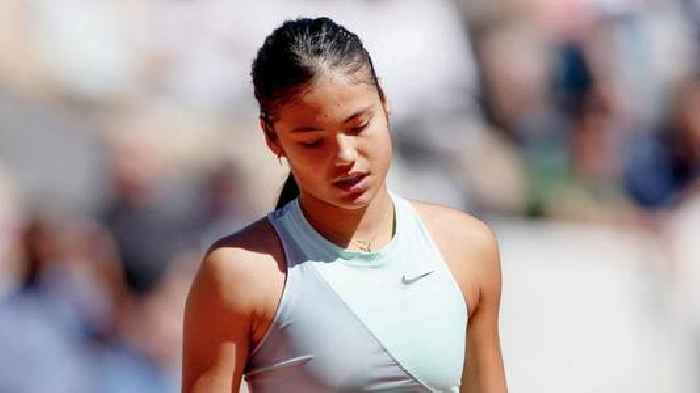 WTA: Raducanu ousted; Azarenka in Round 3