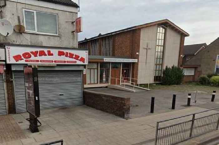 Shocking photos reveal why popular Hull pizza takeaway got zero food hygiene rating