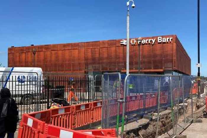 'It looks like a rusty teabag' - What people in Perry Barr think of the train station