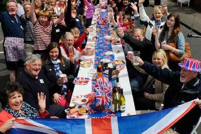 Huge Queen's Jubilee party in the park in Stafford