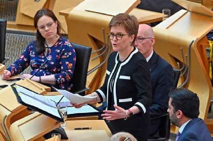 Nicola Sturgeon faces demand by council chiefs to fund 'significant' pay rise for staff