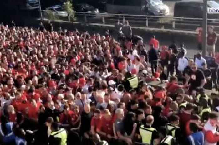 Liverpool vs Real Madrid kick off delayed as UEFA blame 'late fans' for Champions League Final shambles