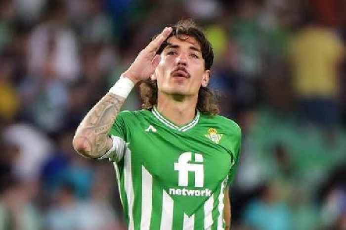Hector Bellerin Arsenal transfer thrown into doubt amid worrying Real Betis update