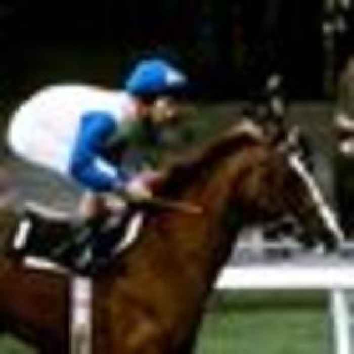 Horse racing world pays tribute to 'legend' Lester Piggott following jockey's death